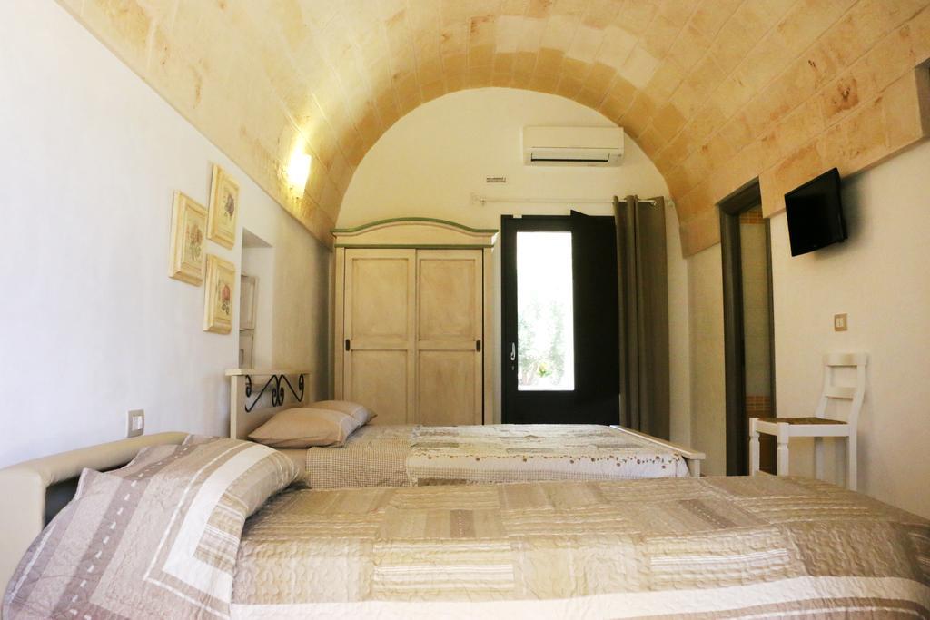 Residence Spadalunga San Michele Salentino Værelse billede