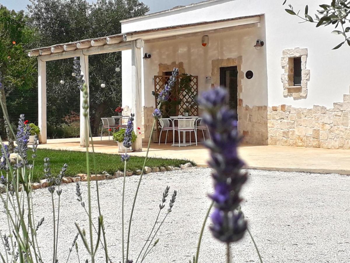 Residence Spadalunga San Michele Salentino Eksteriør billede